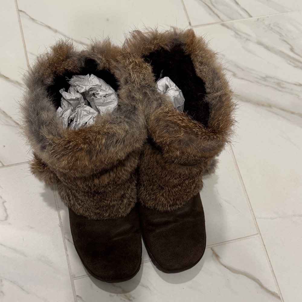 BearPaw Brown Faux Fur Boots size 7 - Picture 6 of 7